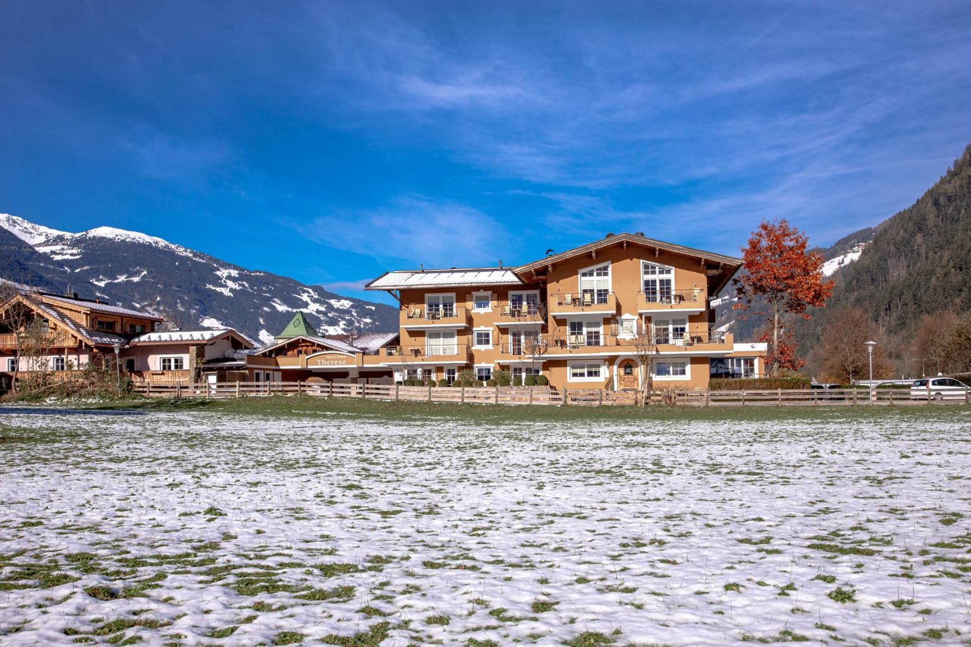 Apart Hotel Therese Mayrhofen Exterior photo