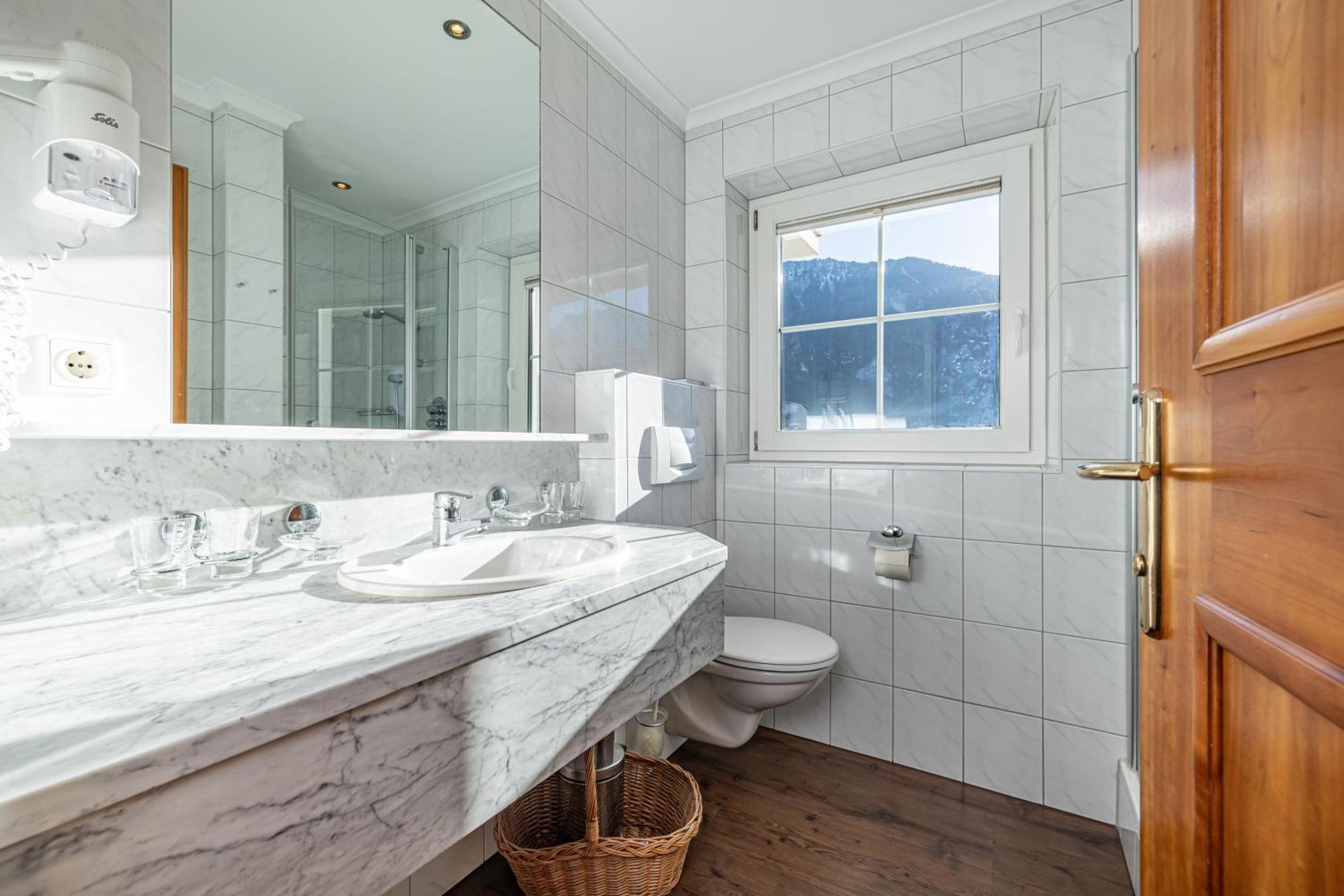 Apart Hotel Therese Mayrhofen Exterior photo